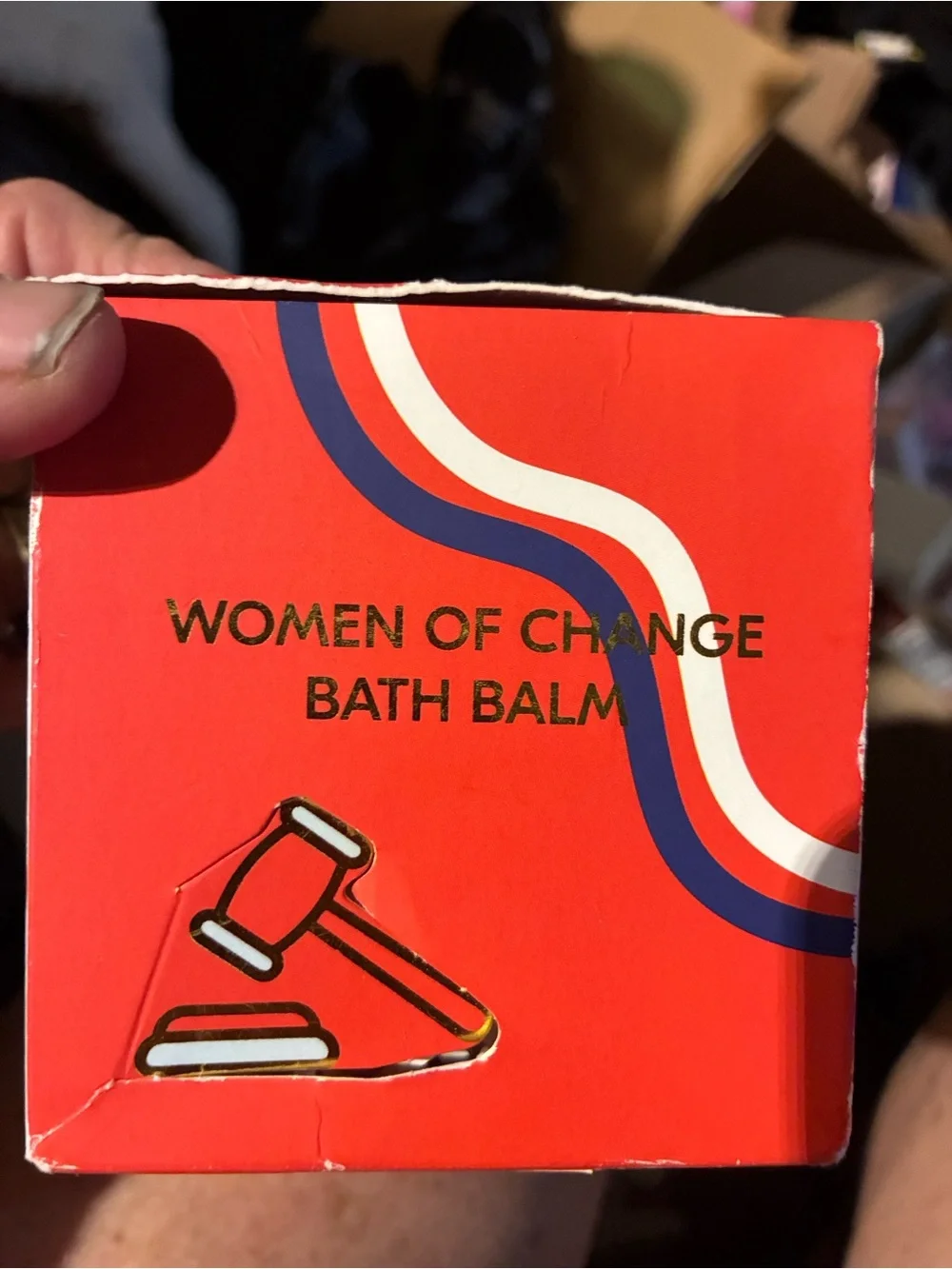 Women of change bath bomb